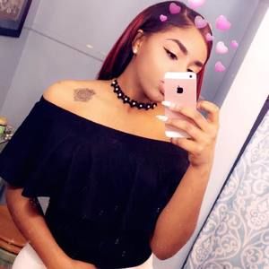 Meet your Posher, Crystal